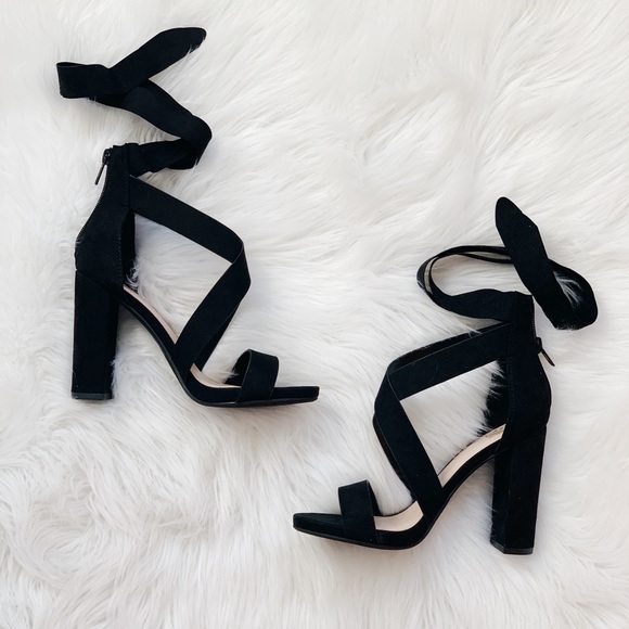 🆕 Krystle - Lace Up Heels - Picture 3 of 4